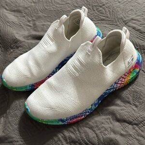 Sketches slip on white and tie dye sneakers